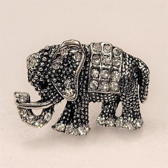 Silver Crystal Jeweled Elephant Adjustable Ring - Picture 3 of 10